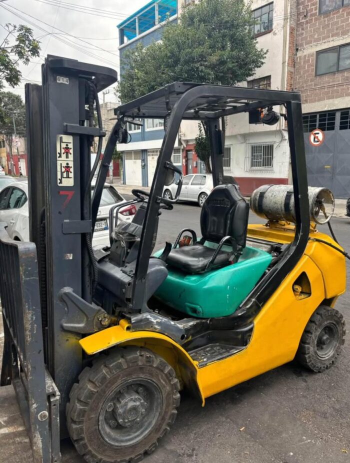 komatsu fg25t